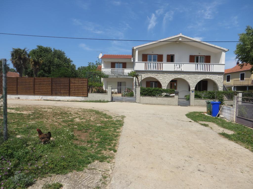 Filipovic Apartments With Pool Biograd Na Moru Eksteriør billede