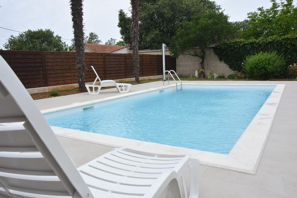 Filipovic Apartments With Pool Biograd Na Moru Eksteriør billede